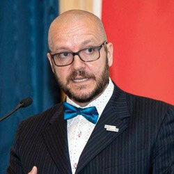 Martin A Roy, 
running for council seat in Lucerne Ward lives in 
La Seigneurie 
neighbourhood. 
Photo: Courtesy