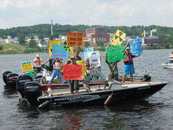 About 35 boats participated in a protest on the Ottawa River alongside Canadian Nuclear Laboratories’ site in Chalk River to say ‘No!’ to projects they see as threats to public safety for years to come. Photo: PS