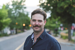 Photo caption: Hoping to increase his impact on the community by helping the city better plan infrastructural development while facilitating its communicative capacity with residents, co-founder of local podcasting company Transistor Média Steven Boivin is running to become the next municipal councillor of the Aylmer district. Photo: Courtesy of Steven Boivin