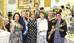 Organizers and members of the CWG: Monica Thibault, Francine Verdun, Dorli McCrank, Brenda McGuire and Colinda Dubeau, and Amber Boucher and Don Valiquette from Beauchamp Funeral Home. Photo : Amanda Russell